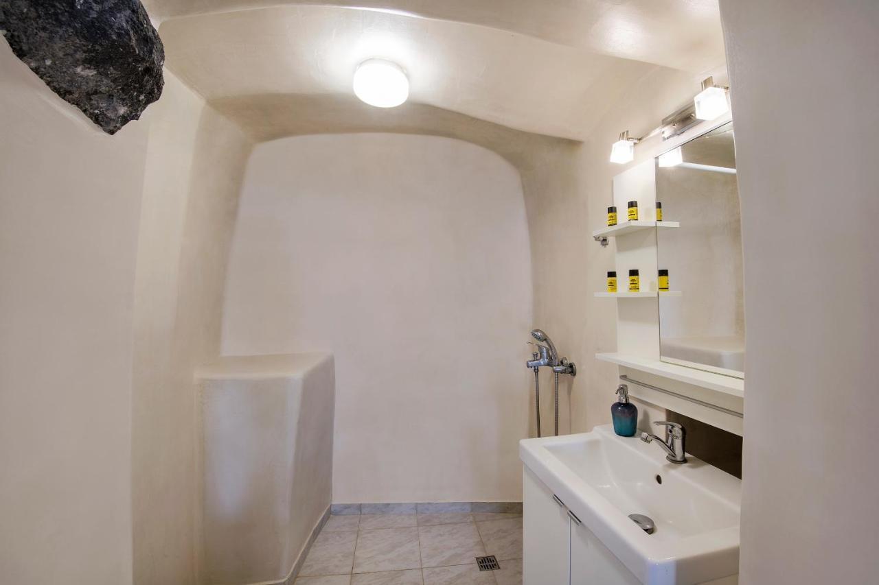 Santorini Folia Bianca Apartment อิเมโรวิยอน ภายนอก รูปภาพ